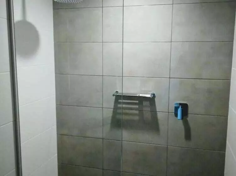 בית מלון כפרי Winning Post Motor Inn