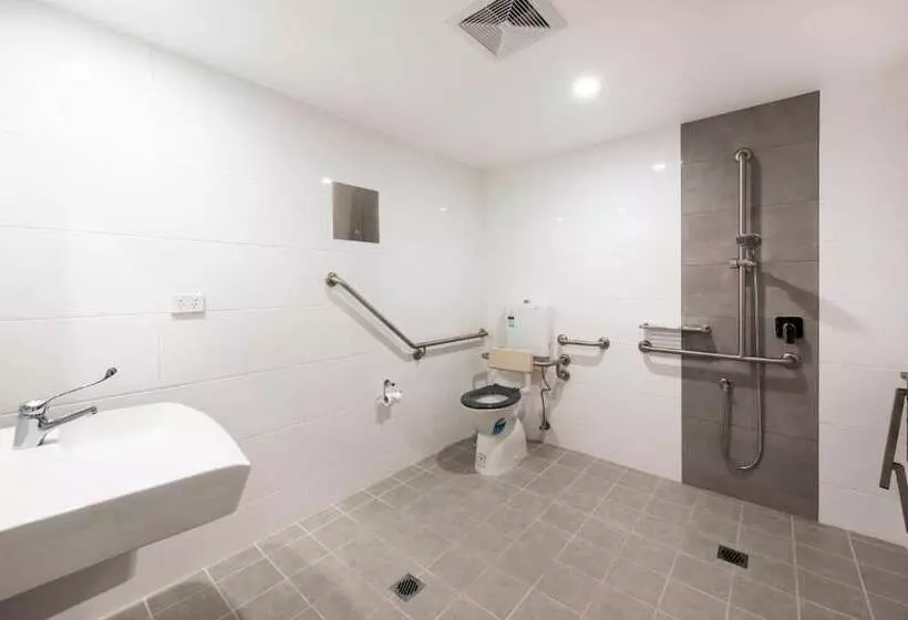 בית מלון כפרי Winning Post Motor Inn