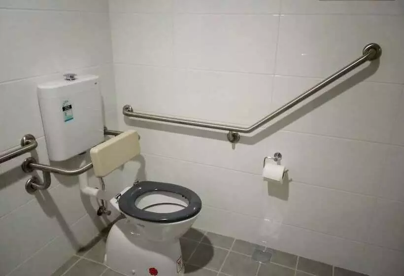 בית מלון כפרי Winning Post Motor Inn