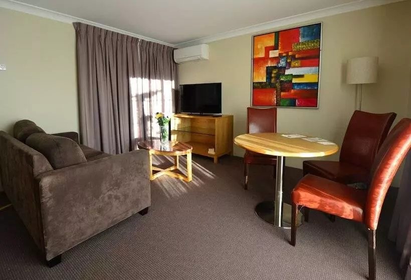 בית מלון כפרי Winning Post Motor Inn