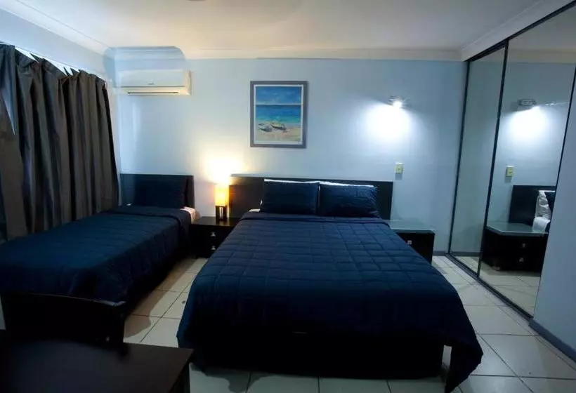 Miami Shore Apartments & Motel