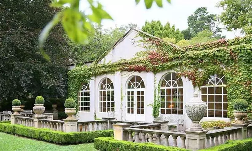 Milton Park Country House Hotel & Spa