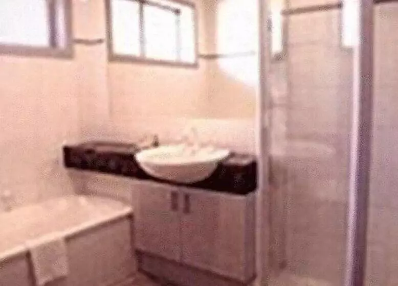 מוטל Clayton Monash Motor Inn & Serviced Apartments