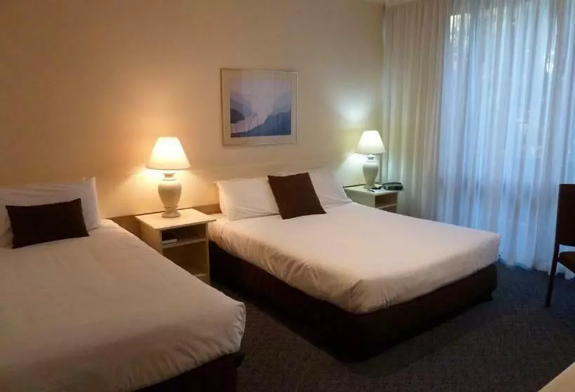 Мотель Frankston International