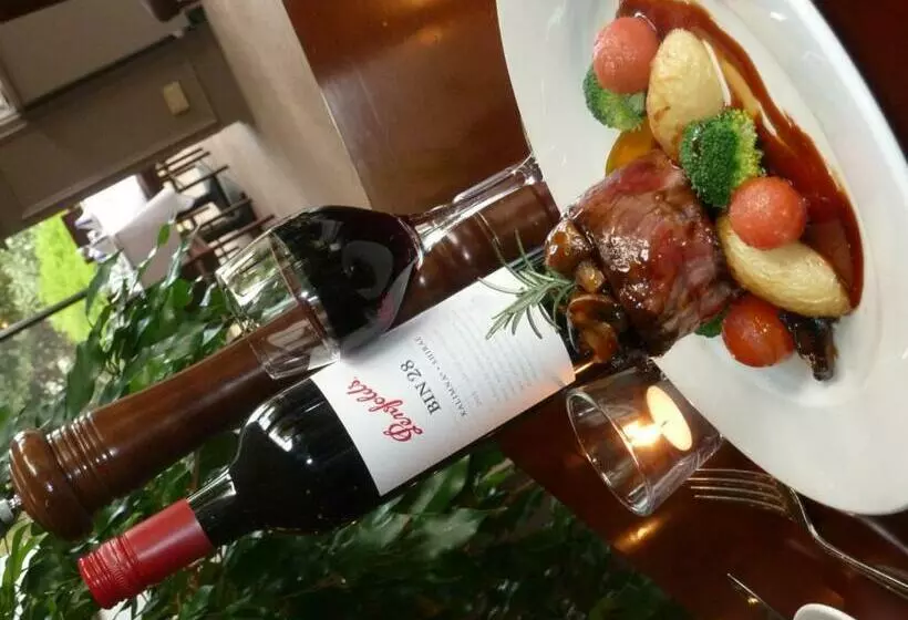 Мотель Frankston International