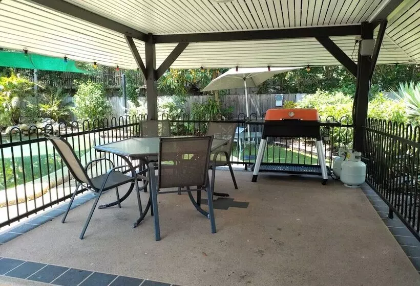 Reef Gateway Apartments