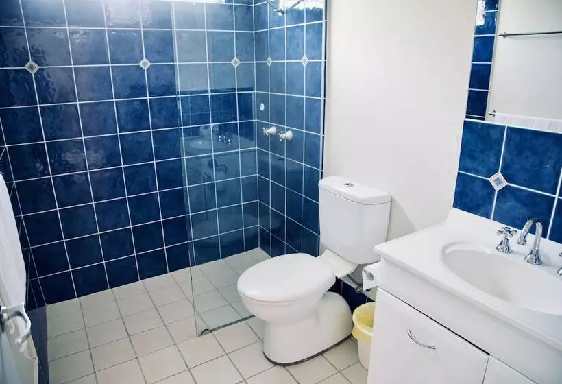 Reef Gateway Apartments