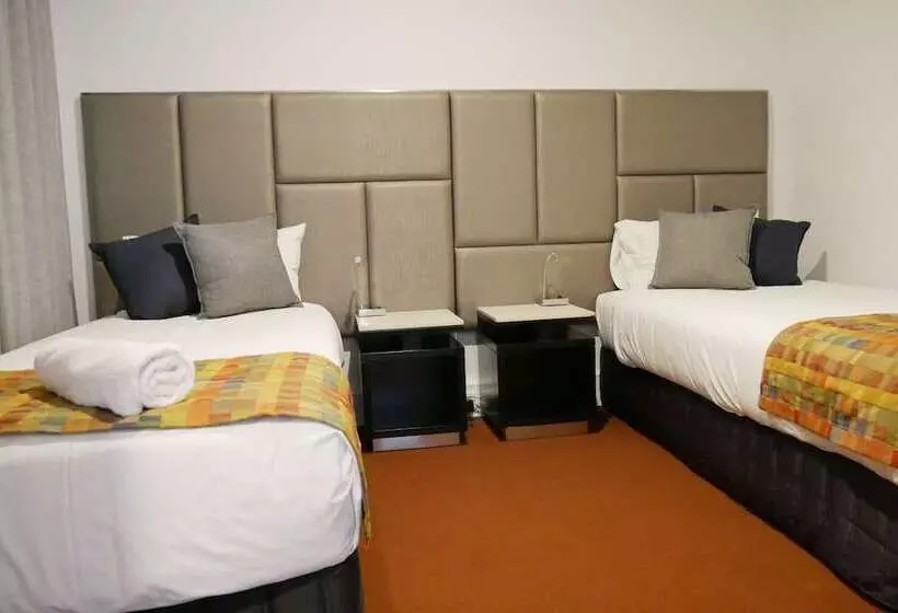 Country Capital Motel