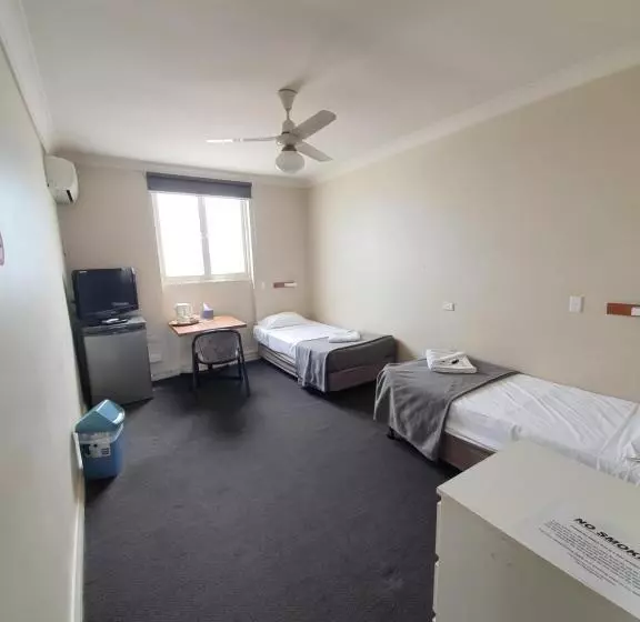 בית מלון כפרי Allen