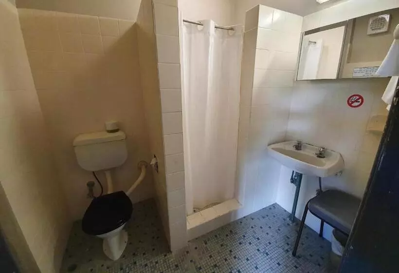 בית מלון כפרי Allen