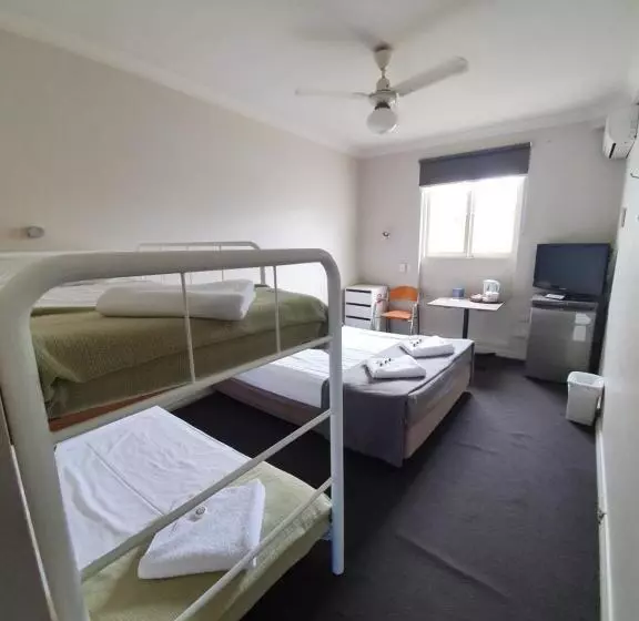 בית מלון כפרי Allen