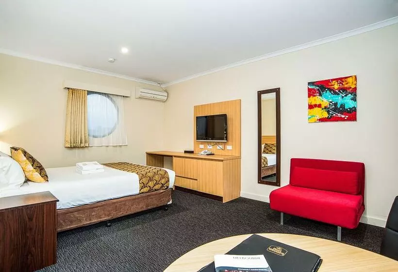 בית מלון כפרי Best Western Mahoneys Motor Inn