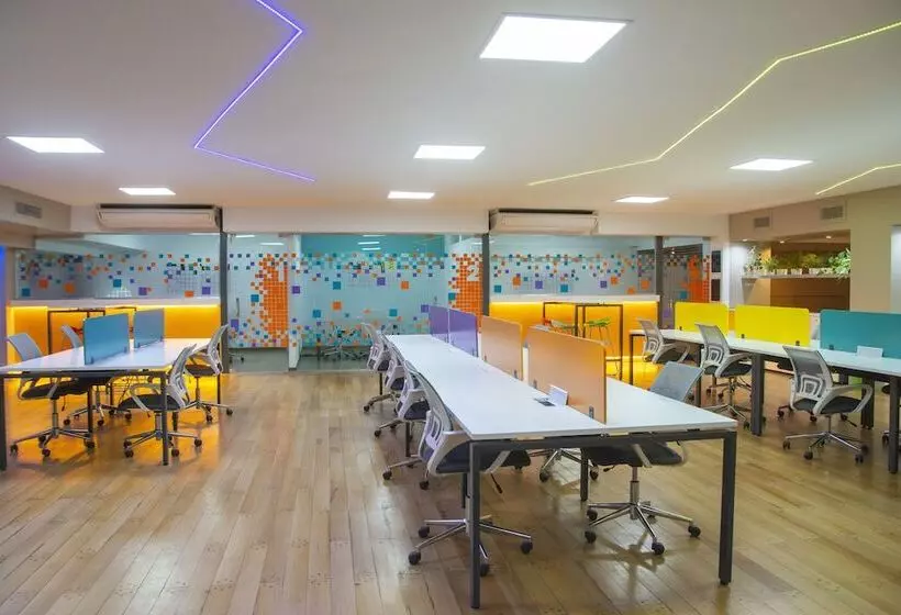 Отель Catalinas Tucuman