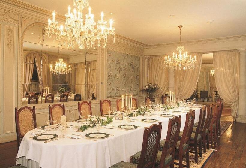 בית מלון כפרי Chateau D Hassonville