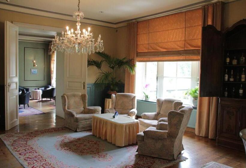 בית מלון כפרי Chateau D Hassonville