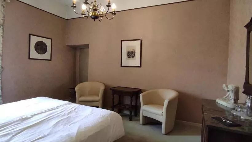 Отель Chateau D Hassonville