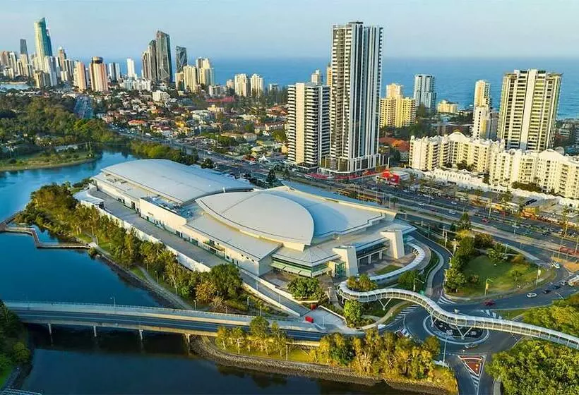 Hotel Crowne Plaza Surfers Paradise, An Ihg