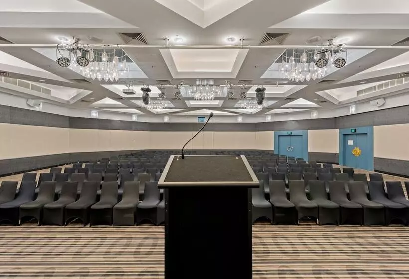 Hotel Crowne Plaza Surfers Paradise, An Ihg