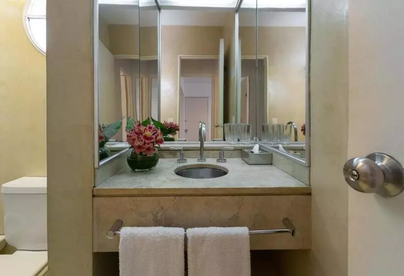 هتل Deco Collection