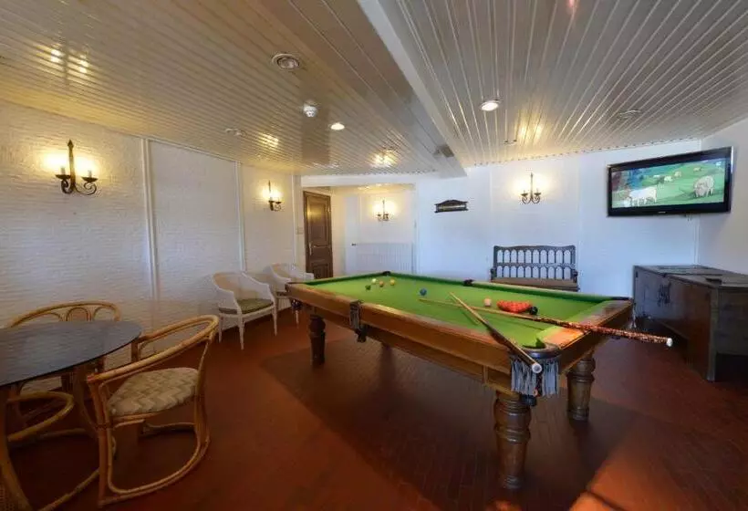 فندق Des Ardennes