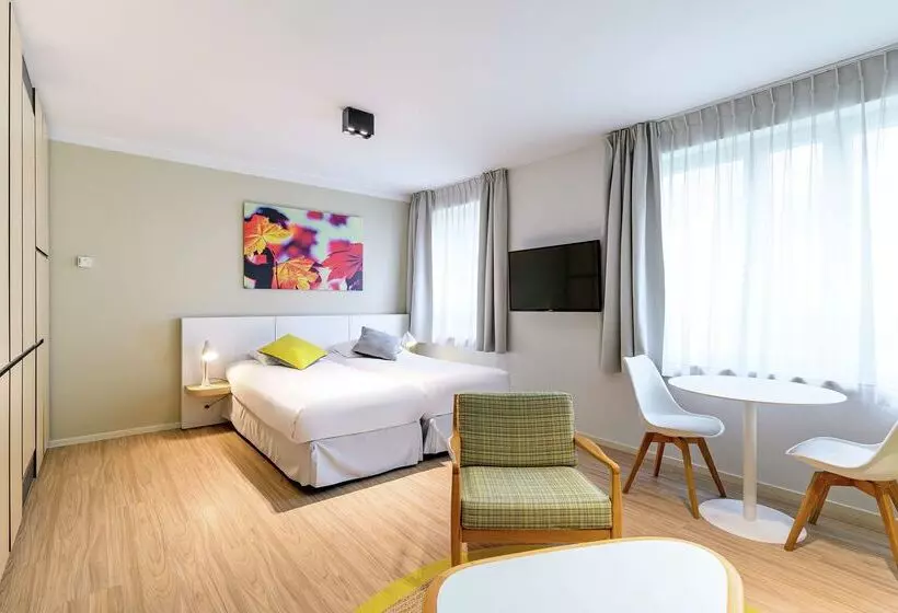 هتل Hilton Garden Inn Brussels City Centre