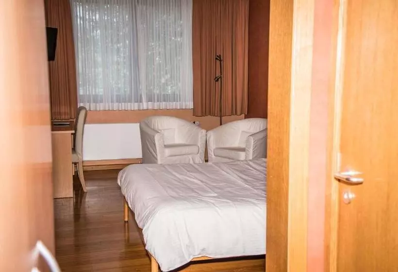 فندق Hôtel Le Relais Du Marquis