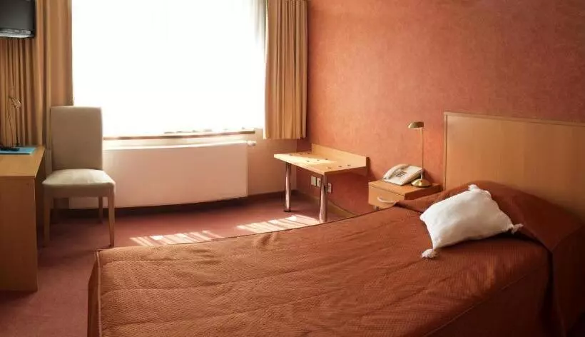 فندق Hôtel Le Relais Du Marquis