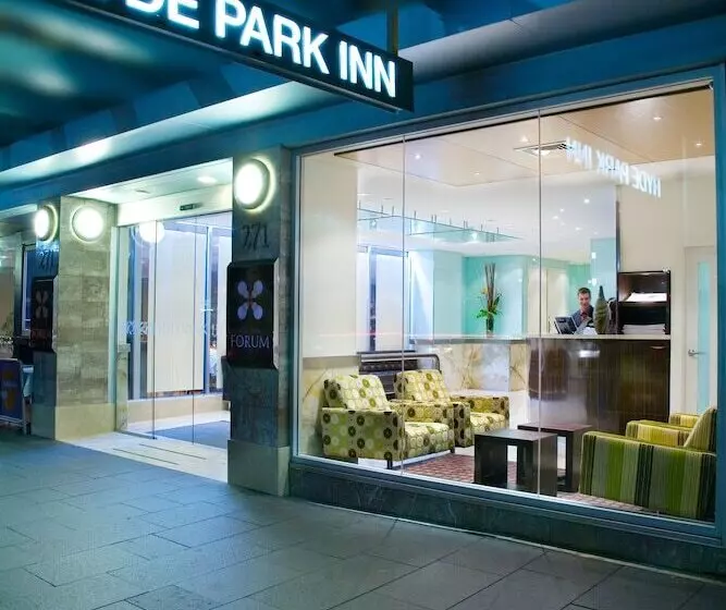 فندق Hyde Park Inn