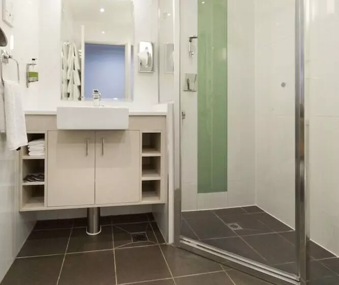 فندق Hyde Park Inn