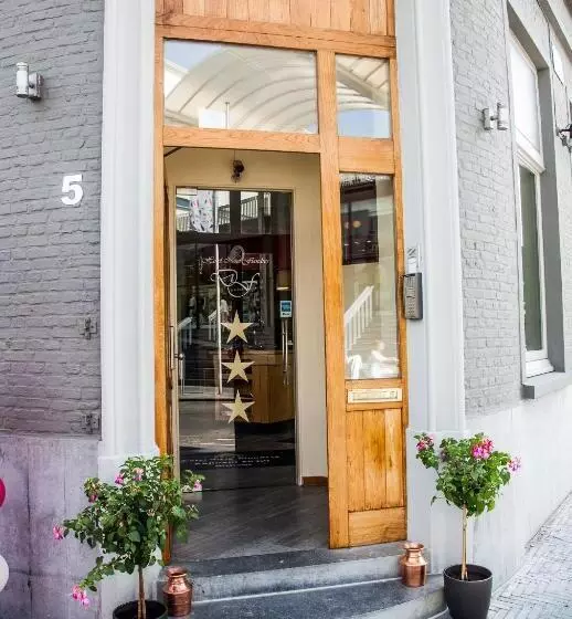 فندق New Flanders