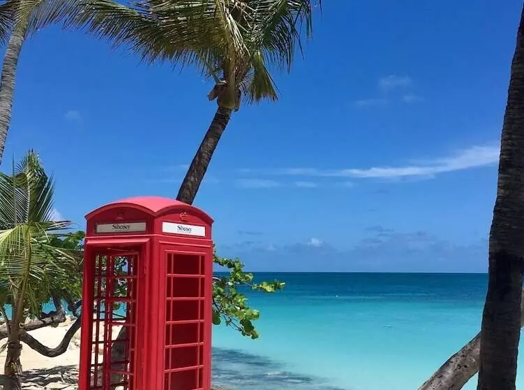 هتل Siboney Beach Club