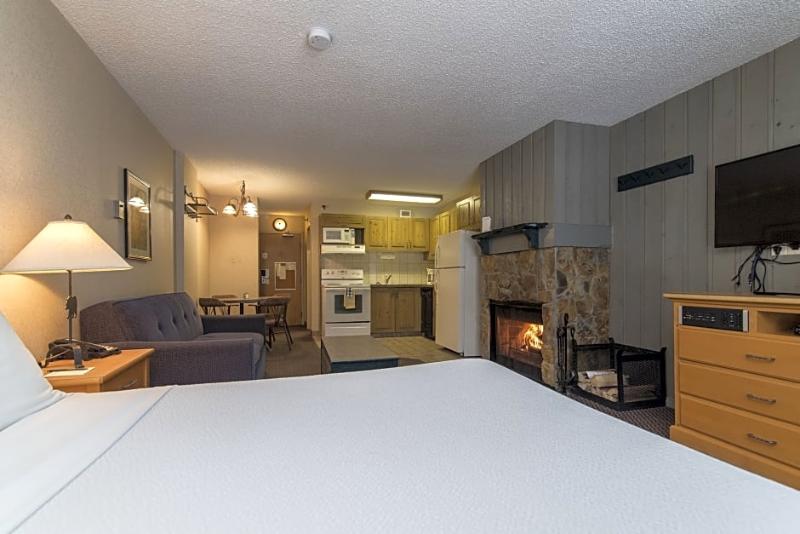 Douglas Fir Resort & Chalets