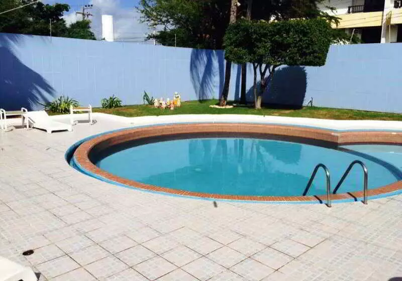 هتل Aracaju Praia