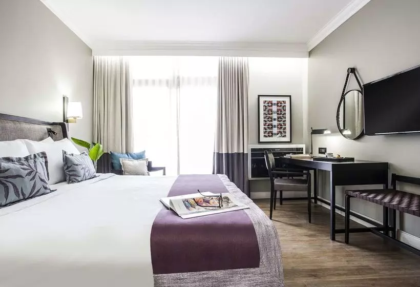 ホテル Avani Gaborone Resort & Casino