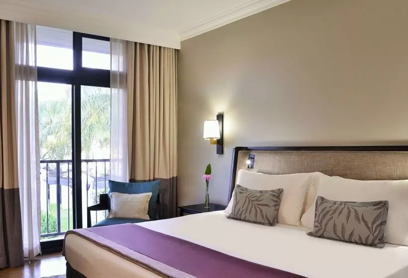 ホテル Avani Gaborone Resort & Casino