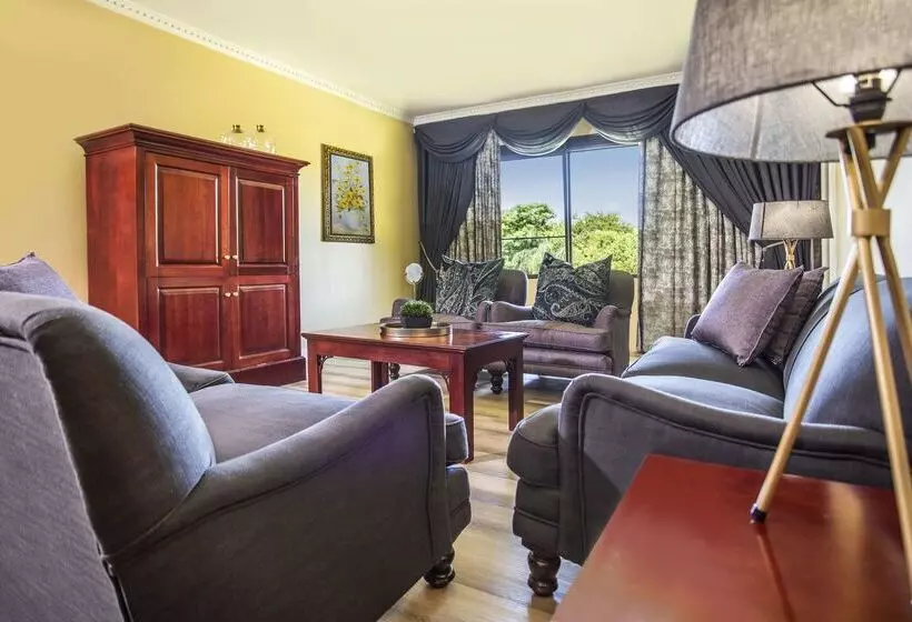 ホテル Avani Gaborone Resort & Casino