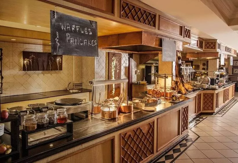 ホテル Avani Gaborone Resort & Casino