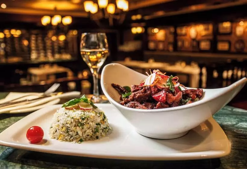 ホテル Avani Gaborone Resort & Casino