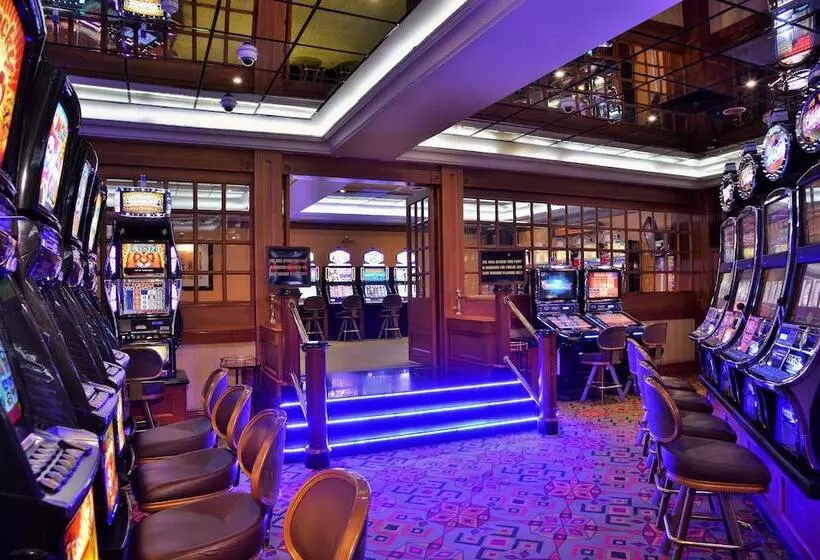 ホテル Avani Gaborone Resort & Casino