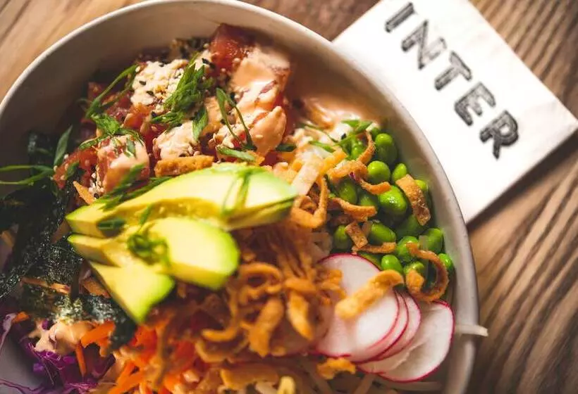 Отель Chicoutimi, Affilié à Hyvi