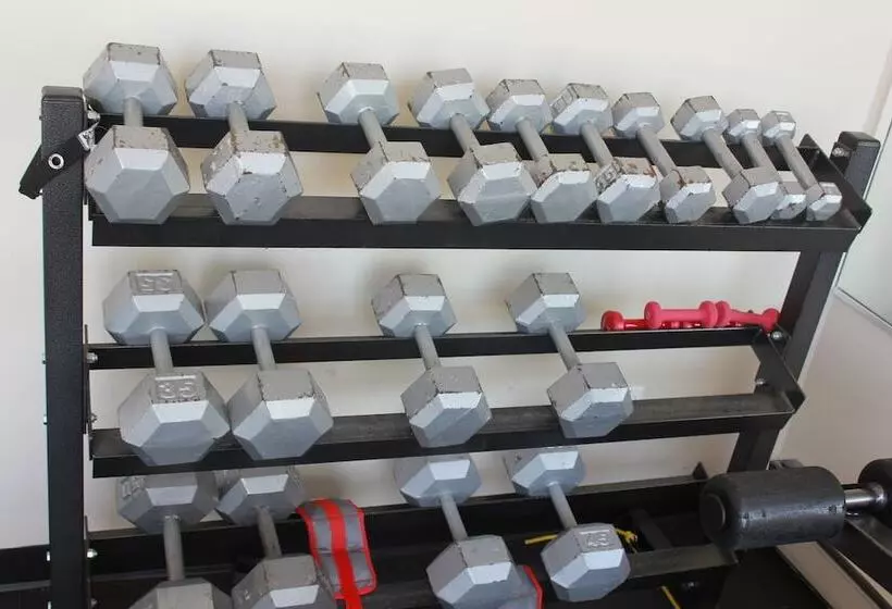 Отель Chicoutimi, Affilié à Hyvi