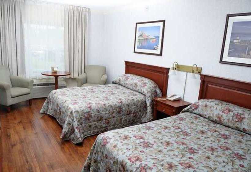 Szálloda Claymore Inn And Suites