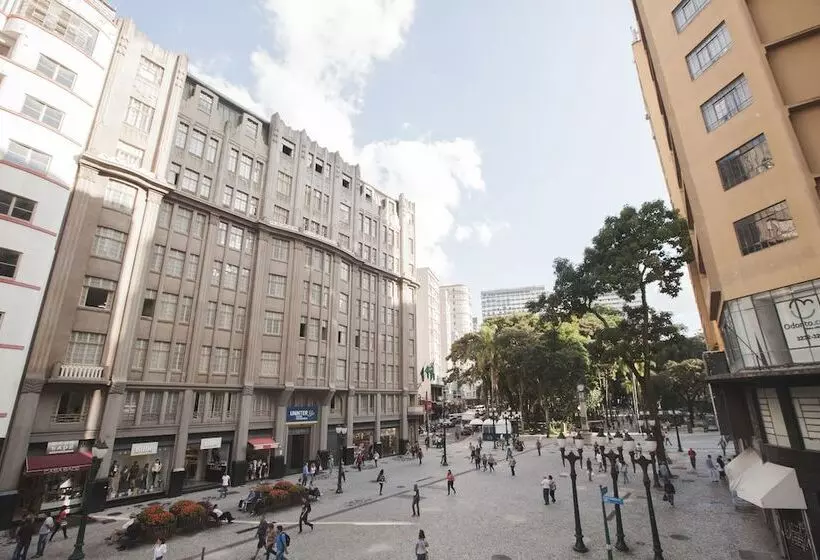 酒店 Curitiba Palace