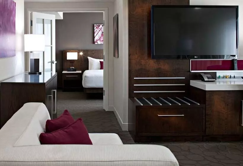 Delta Hotels By Marriott Edmonton South Conference Centre