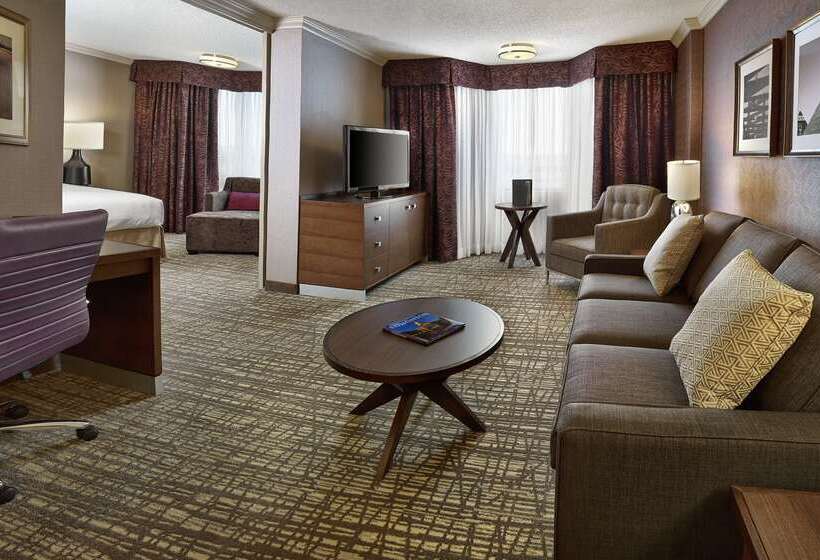 Doubletree By Hilton Hotel West Edmonton