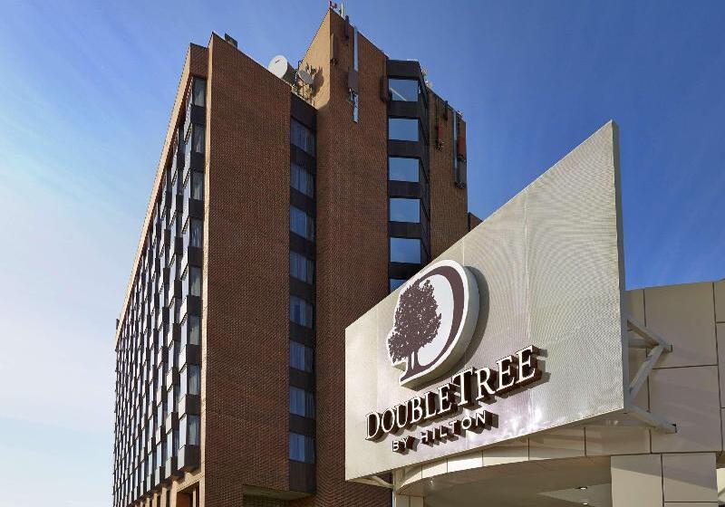 Doubletree By Hilton Hotel West Edmonton