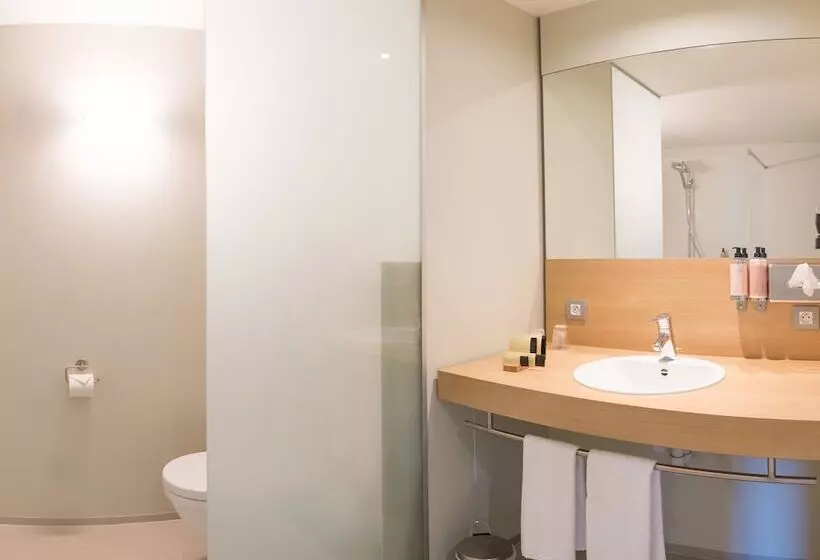 فندق Ibis Styles Kortrijk Expo