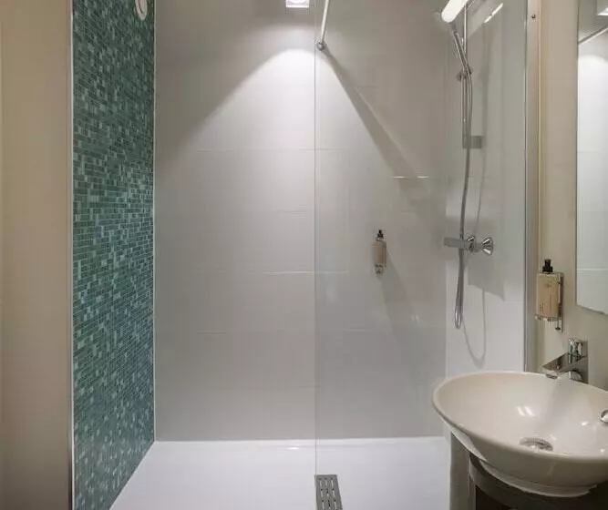 فندق Ibis Styles Kortrijk Expo