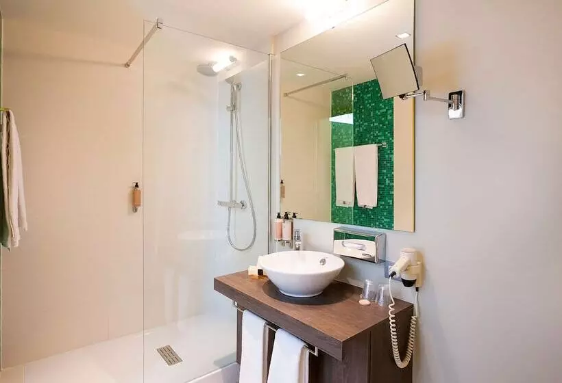 فندق Ibis Styles Kortrijk Expo