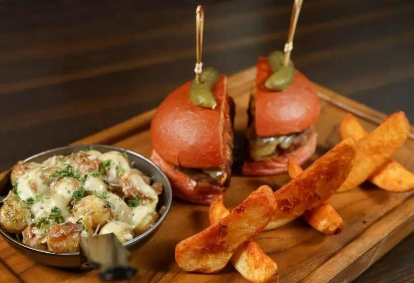 هتل Intercontinental Dhaka, An Ihg